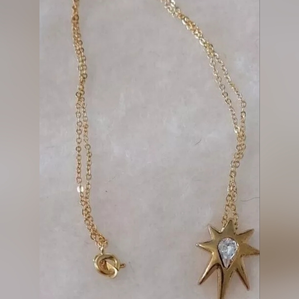 Galaxy sparkle necklace overflow‎